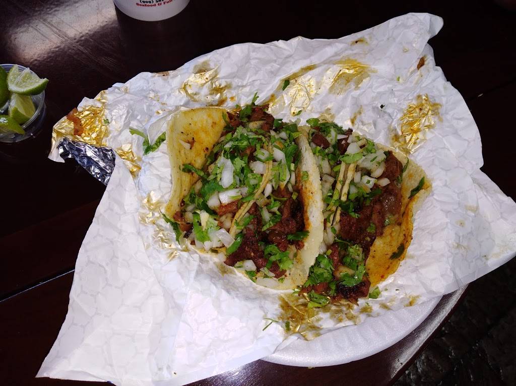 Viva Villa Taqueria | restaurant | 9585 Sierra Ave, Fontana, CA 92335, USA | 9093569612 OR +1 909-356-9612