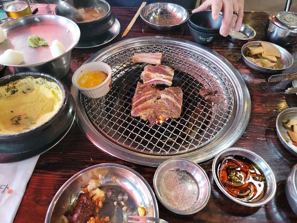 Hobak Korean BBQ | restaurant | 5808 Spring Mountain Rd #101, Las Vegas, NV 89146, USA | 7022571526 OR +1 702-257-1526