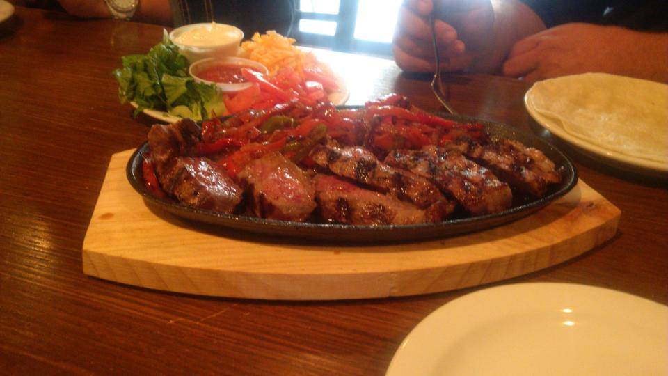 Southside Tap & Grille | restaurant | 936 Charing Cross Rd, Chatham, ON N7M 5H8, Canada | 5193545677 OR +1 519-354-5677