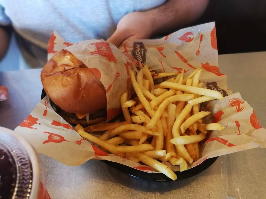 Buckhorn BBQ | restaurant | 3401 Dale Rd, Modesto, CA 95356, USA | 2098573905 OR +1 209-857-3905