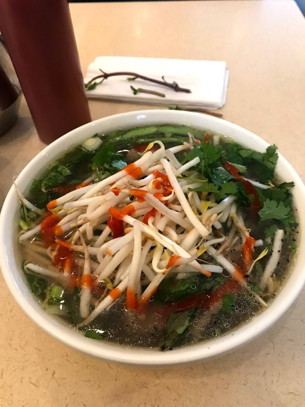 Pho Grand Restaurant | restaurant | 3195 S Grand Blvd, St. Louis, MO 63118, USA | 3146647435 OR +1 314-664-7435