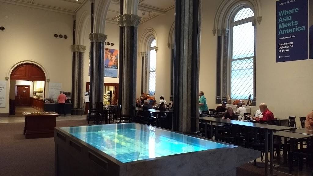 Castle Café | cafe | 1000 Jefferson Dr SW, Washington, DC 20560, USA | 8668687774 OR +1 866-868-7774