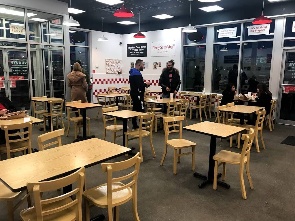 Five Guys | meal takeaway | 525 Industrial Ave, Ottawa, ON K1G 3S2, Canada | 6135628119 OR +1 613-562-8119