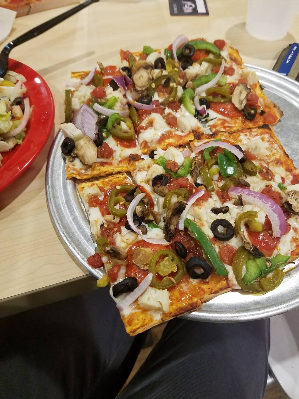 Cicis | restaurant | 792 Eastgate S Dr, Cincinnati, OH 45245, USA | 5138435485 OR +1 513-843-5485