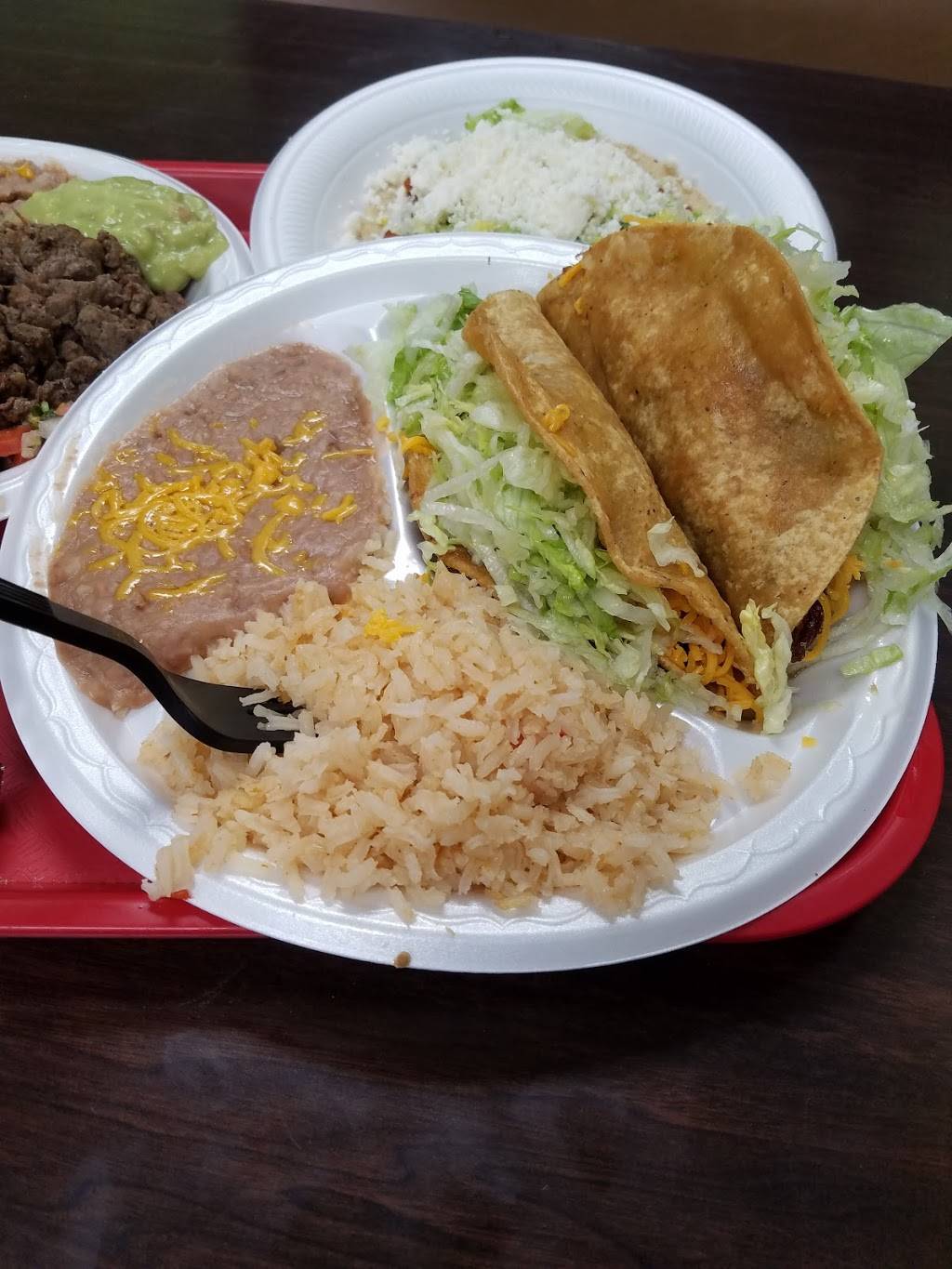 La Gordita Mexican Food | restaurant | 1275 S Santa Fe Ave #118, Vista, CA 92083, USA | 7609411559 OR +1 760-941-1559