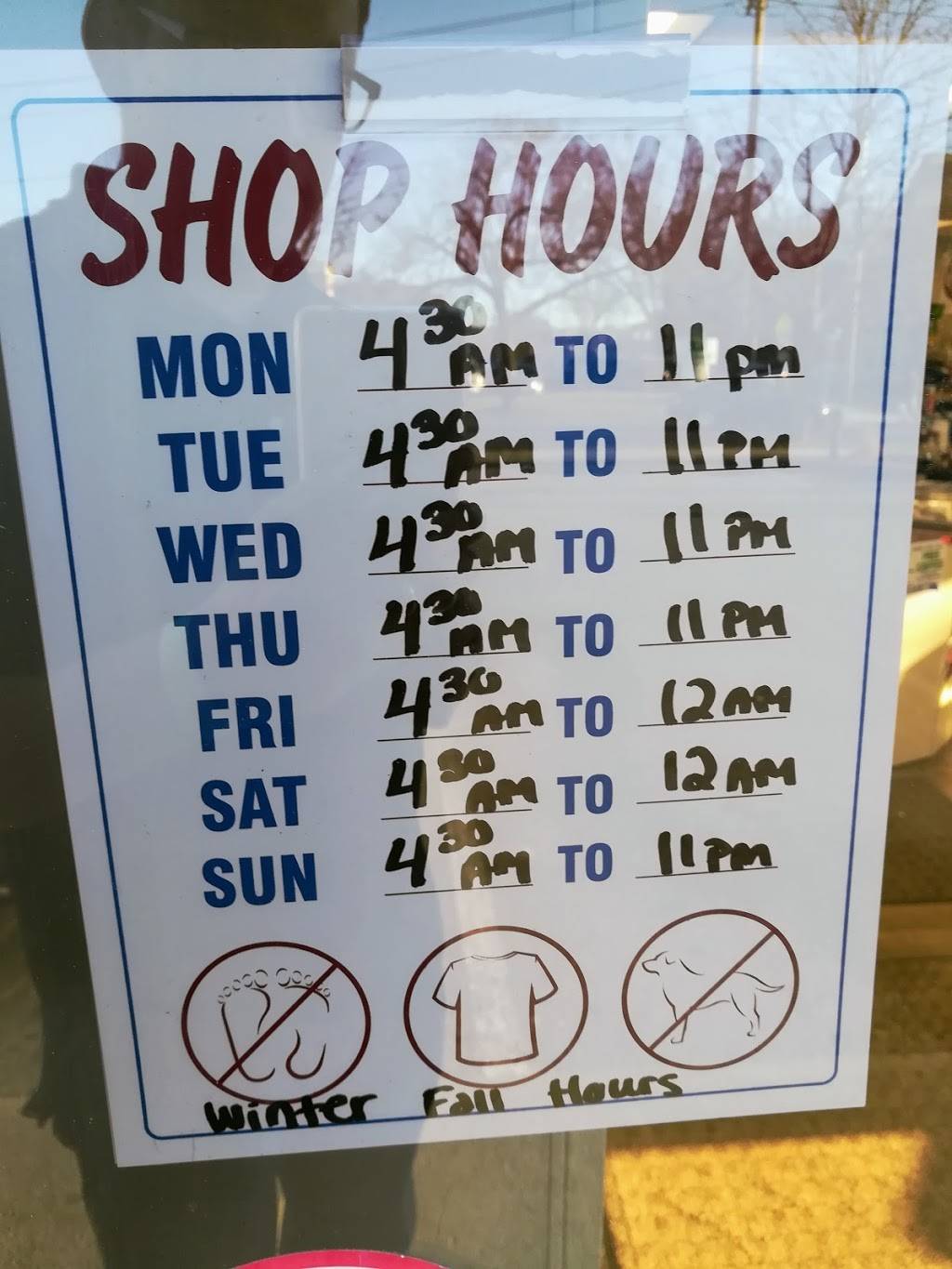 Stewarts Shops | cafe | 8 Circular St, Saratoga Springs, NY 12866, USA | 5185849525 OR +1 518-584-9525