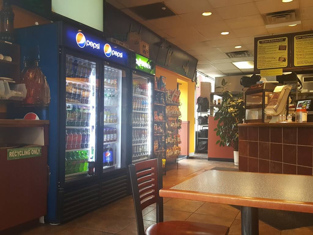 New York Deli & Pizza | restaurant | 47 Lexington St, Waltham, MA 02452, USA | 7818941228 OR +1 781-894-1228