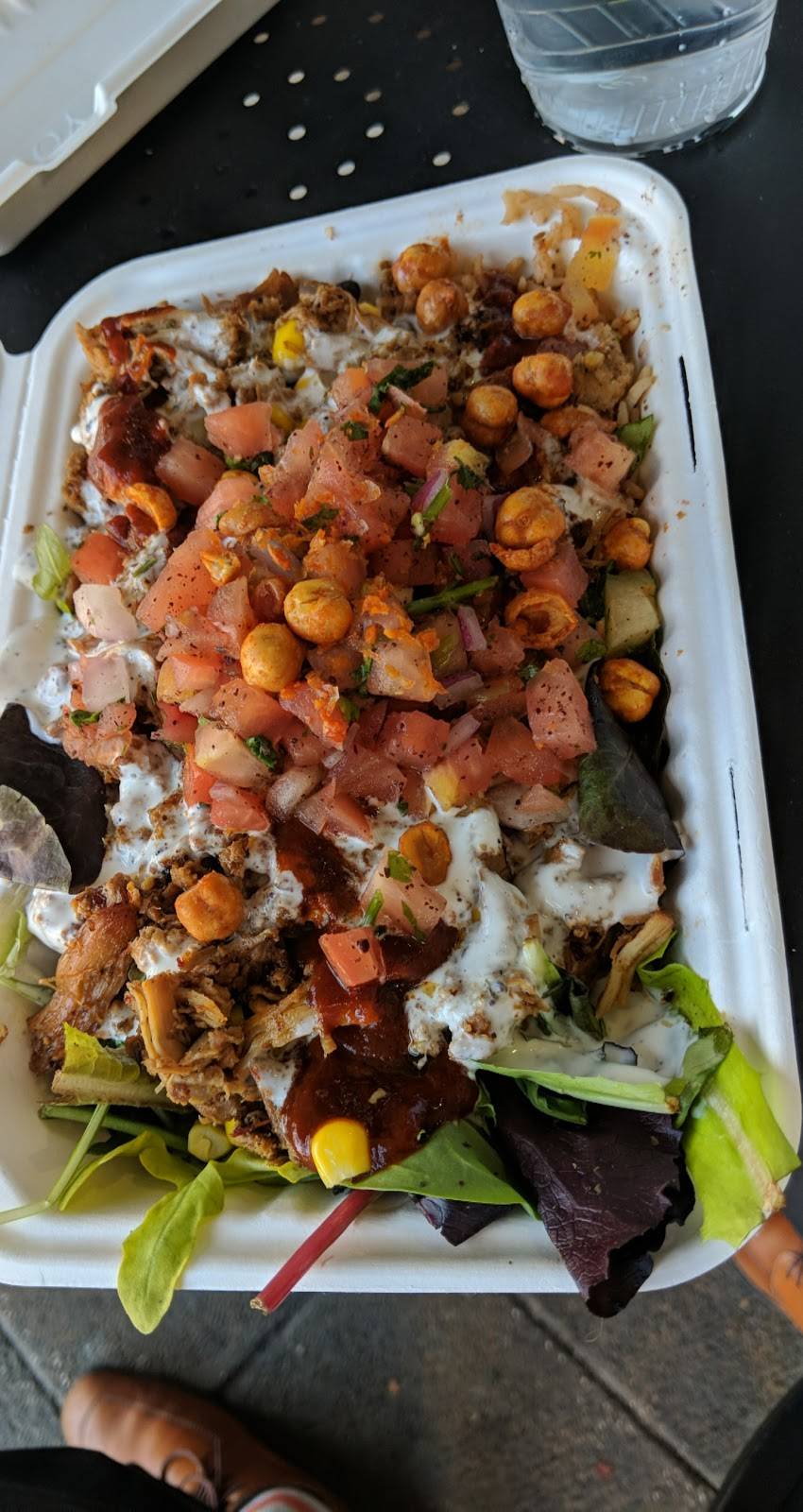 Alijandros Kitchen | restaurant | 4070 Living Arts Dr, Mississauga, ON L5B 0C3, Canada | 9052322545 OR +1 905-232-2545