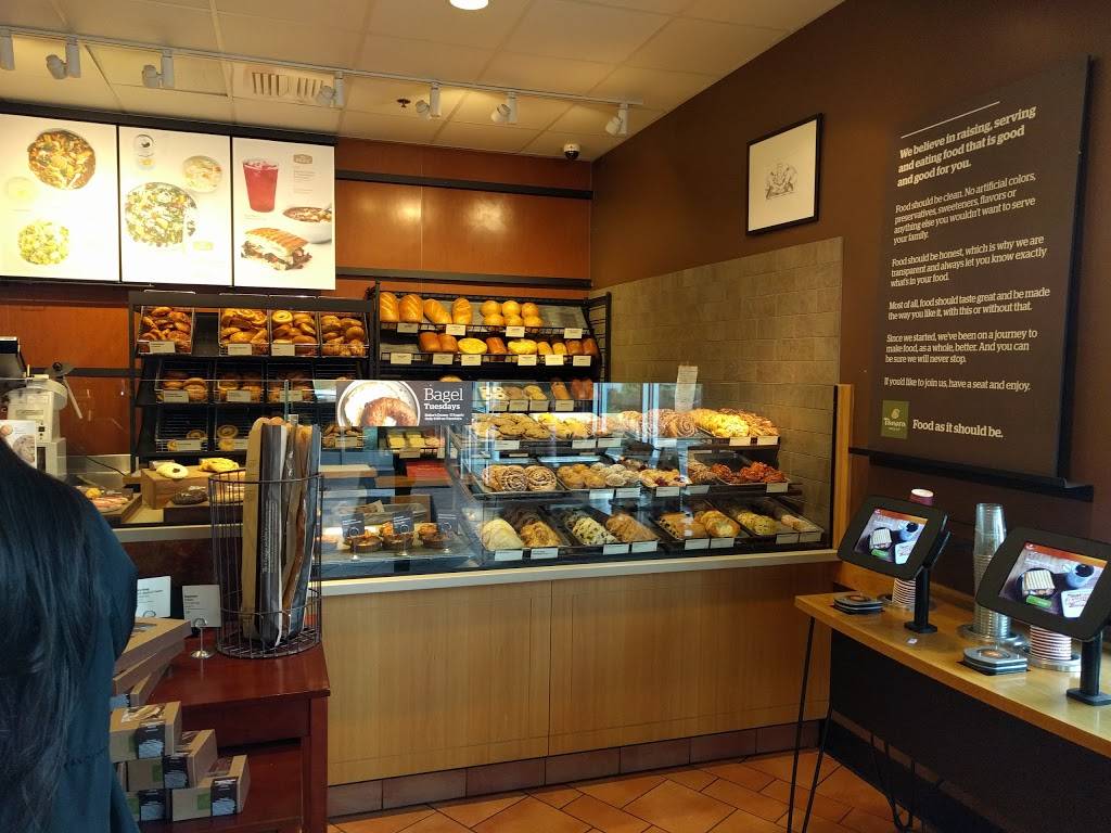 Panera Bread | cafe | 1525 40th St, Emeryville, CA 94608, USA | 5105950159 OR +1 510-595-0159