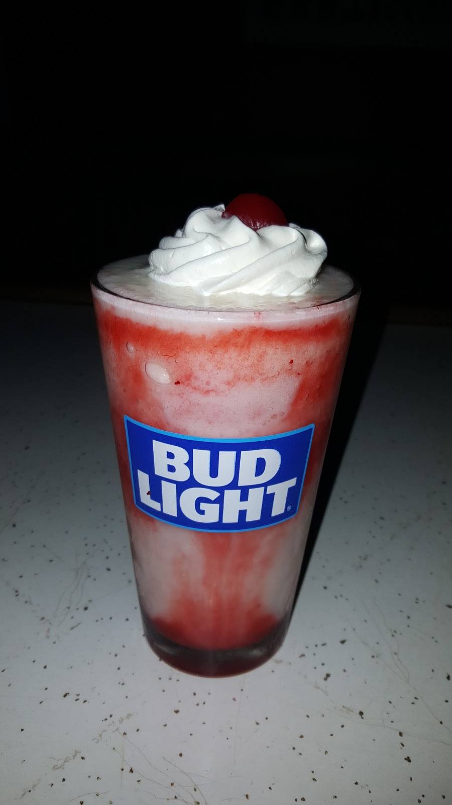 Lumpy Lous Bar & Grill | restaurant | 212 15th St, Allentown, PA 18102, USA | 6104331290 OR +1 610-433-1290