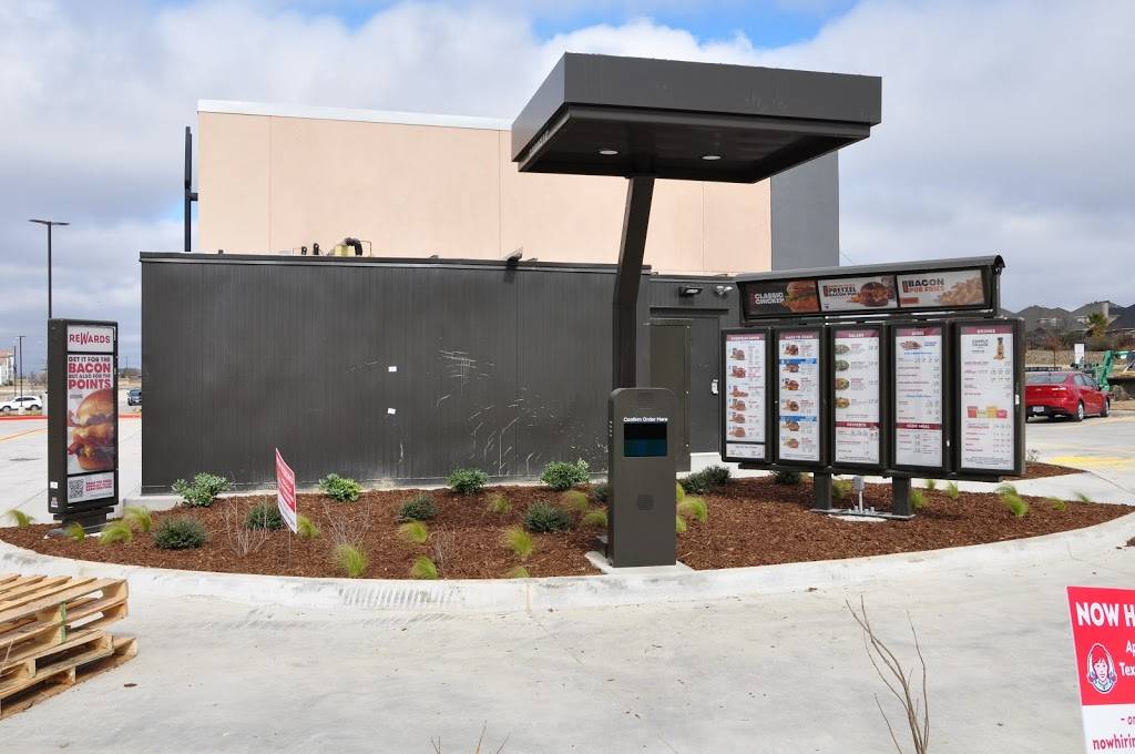 Wendys | restaurant | 7701 Summer Creek Dr, Fort Worth, TX 76123, USA | 6829008349 OR +1 682-900-8349