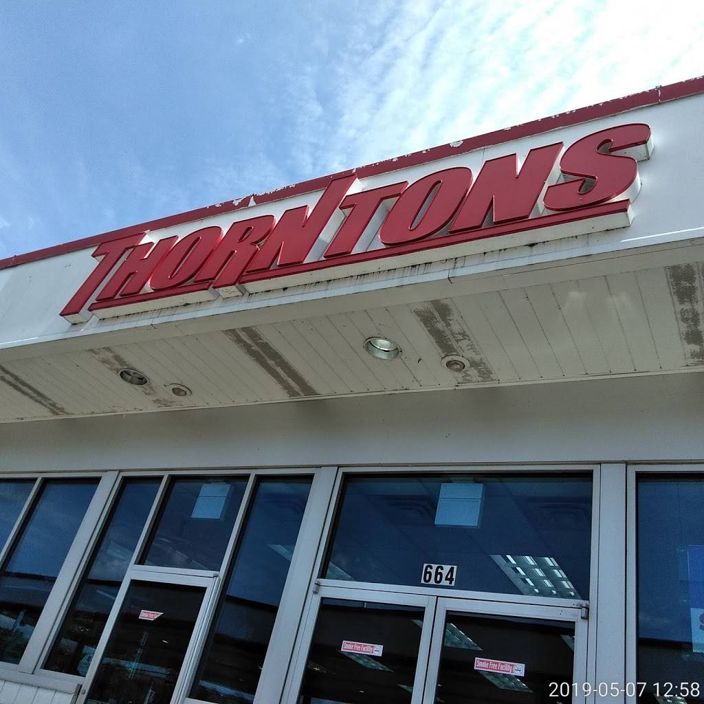 Thorntons | bakery | 664 N Riverside Dr, Hamilton, OH 45011, USA | 5138630724 OR +1 513-863-0724
