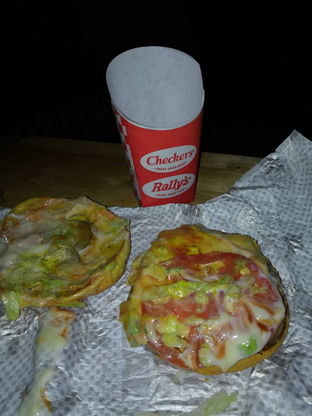 Checkers | restaurant | 601 N Main St, Summerville, SC 29483, USA | 8436951436 OR +1 843-695-1436