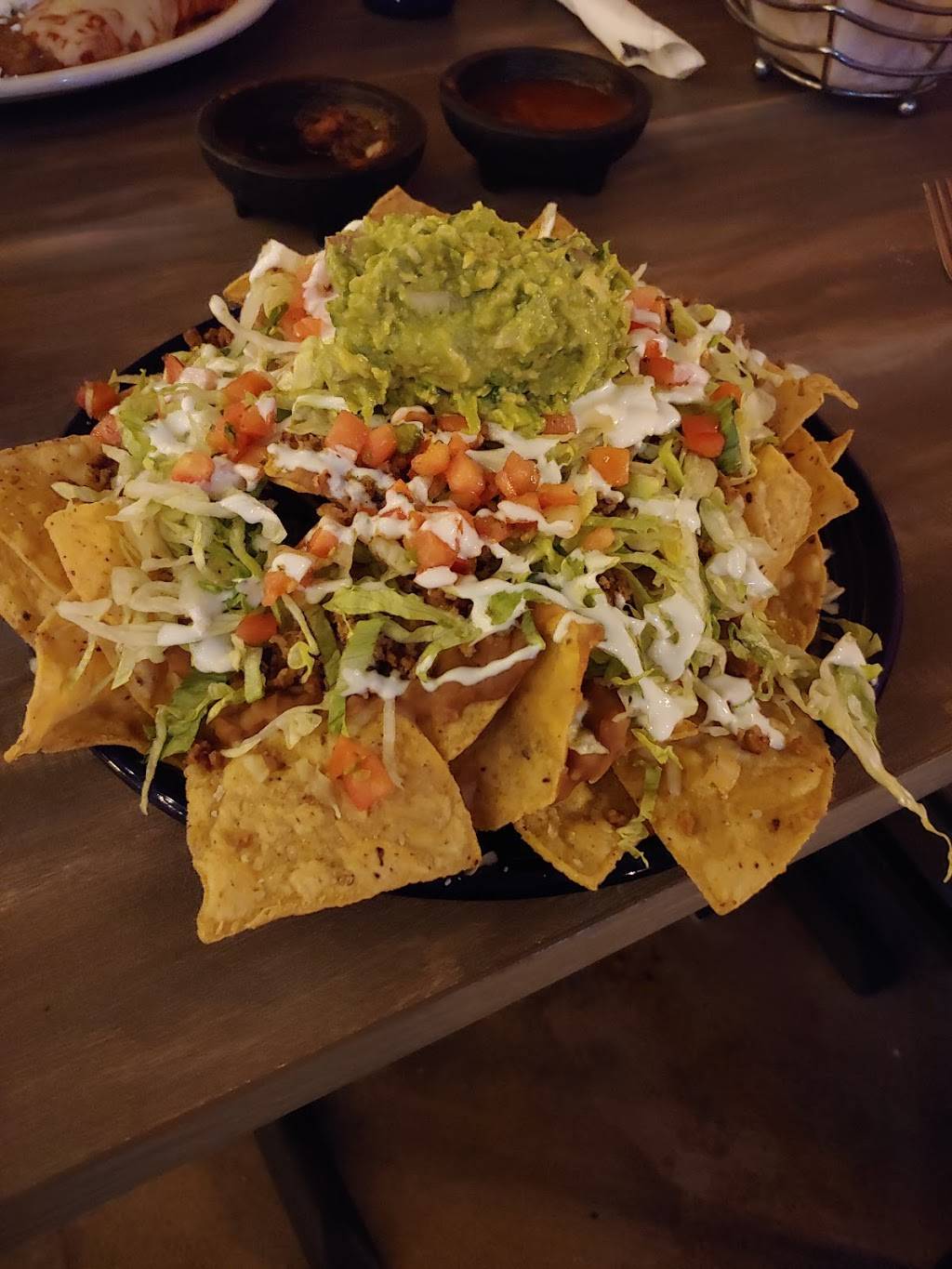 Agave Blu Cantina | restaurant | 8950 S 27th St, Oak Creek, WI 53154, USA | 4143019830 OR +1 414-301-9830