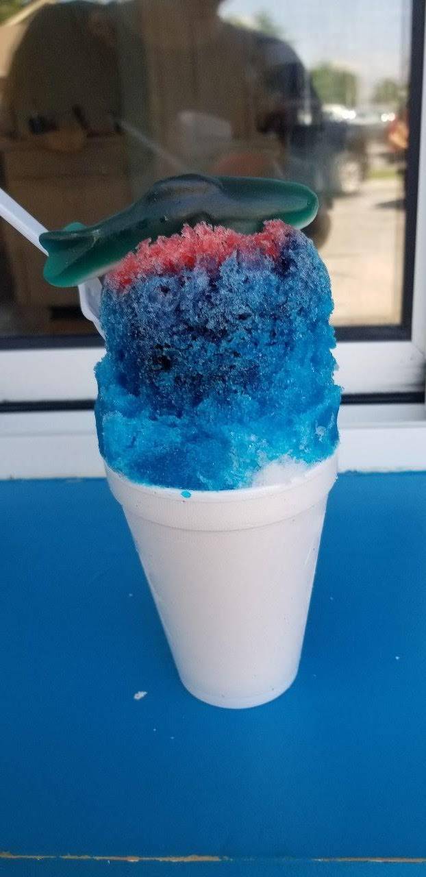 Pelicans Snoballs | meal takeaway | 1016 Tusculum Blvd, Greeneville, TN 37745, USA | 4239725125 OR +1 423-972-5125