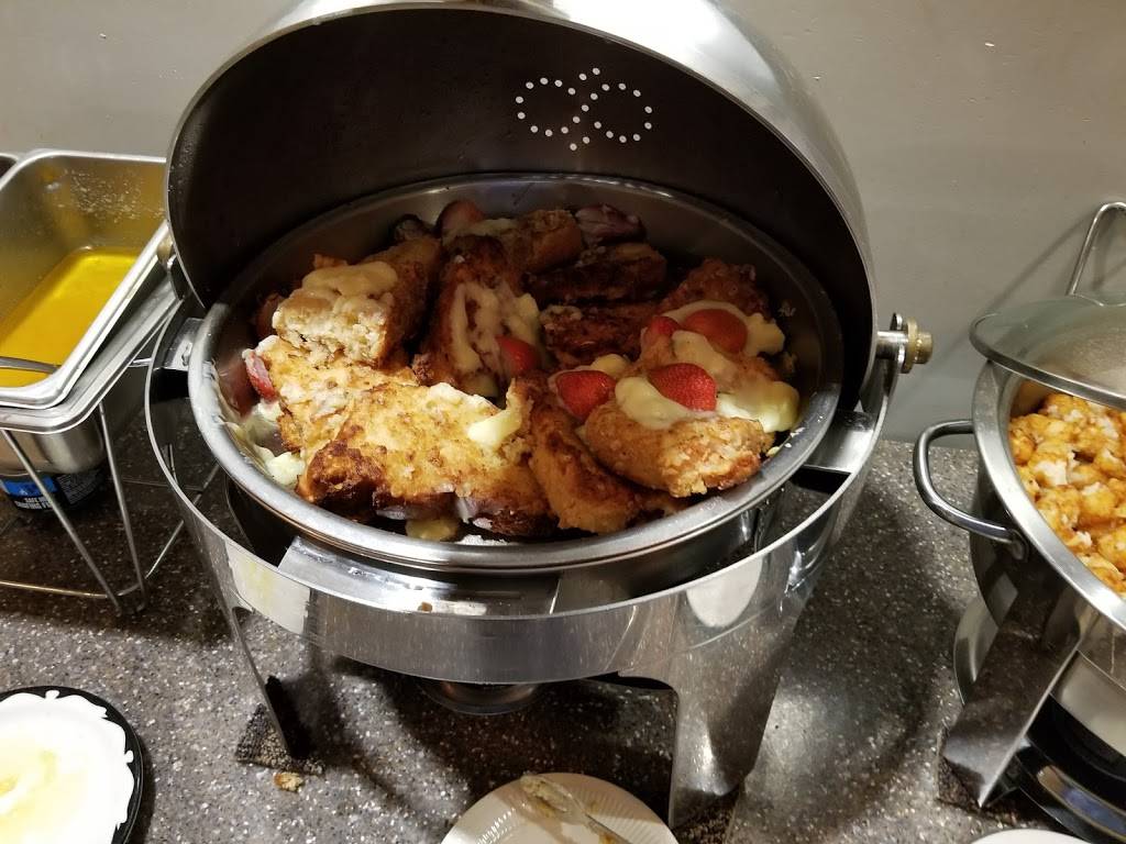 Caesars Table | restaurant | 125 N Market St, Wichita, KS 67202, USA | 3169465879 OR +1 316-946-5879