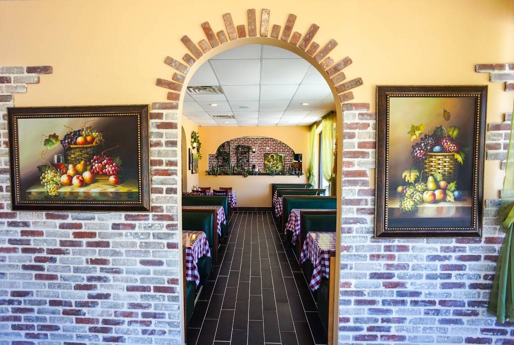 Romas Pizza & Italian Restaurant | meal delivery | 7033 Greenville Ave, Dallas, TX 75231, USA | 2143730500 OR +1 214-373-0500