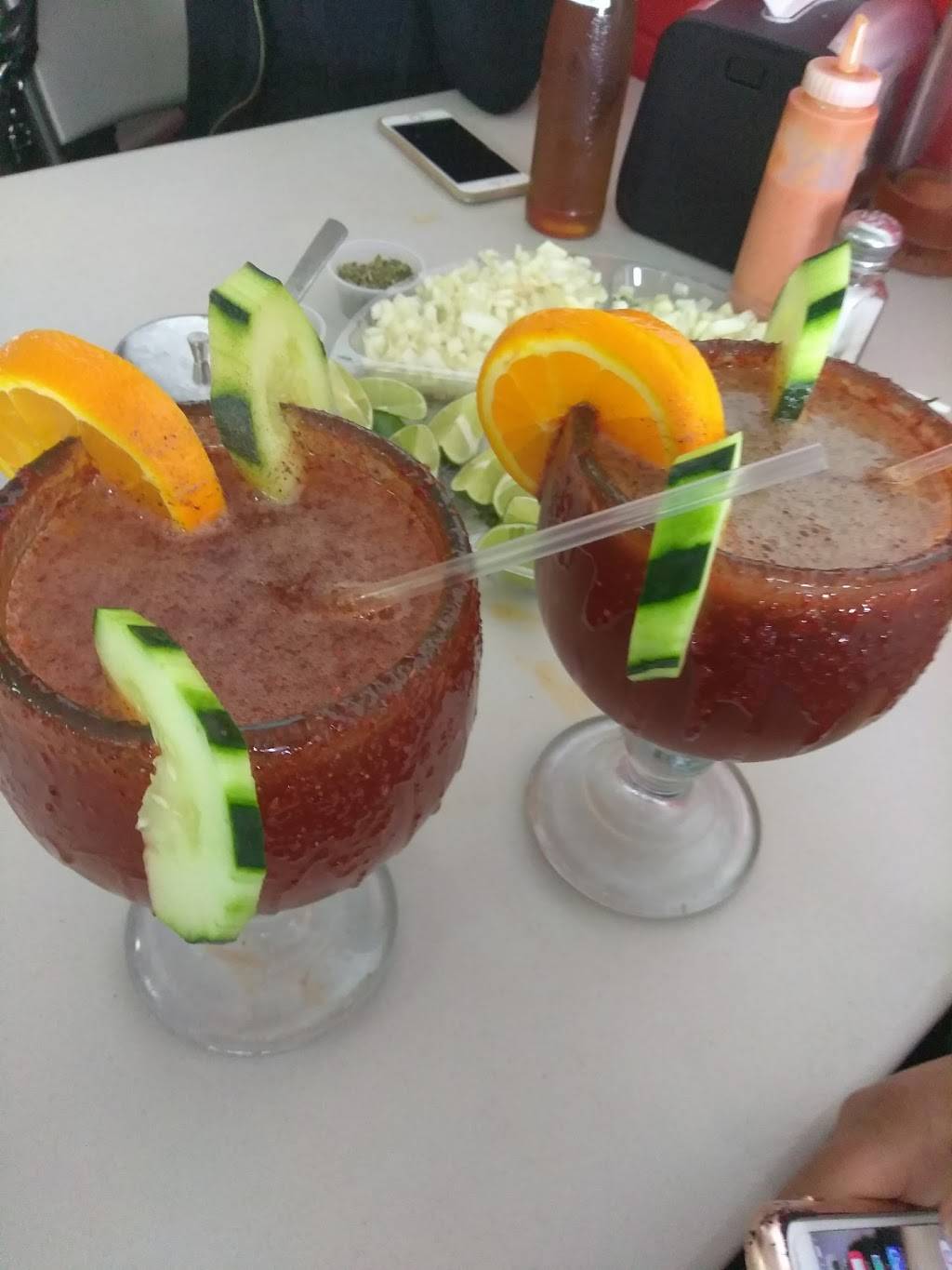 Birrieria El Primo | restaurant | 5320 Monterey Rd, San Jose, CA 95111, USA | 4085373057 OR +1 408-537-3057