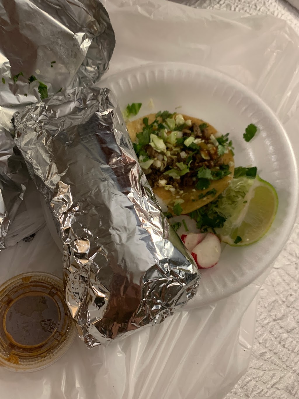 Taco truck: El Borrego Viudo | restaurant | 5191 E McKinley Ave, Fresno, CA 93727, USA | 5596962981 OR +1 559-696-2981