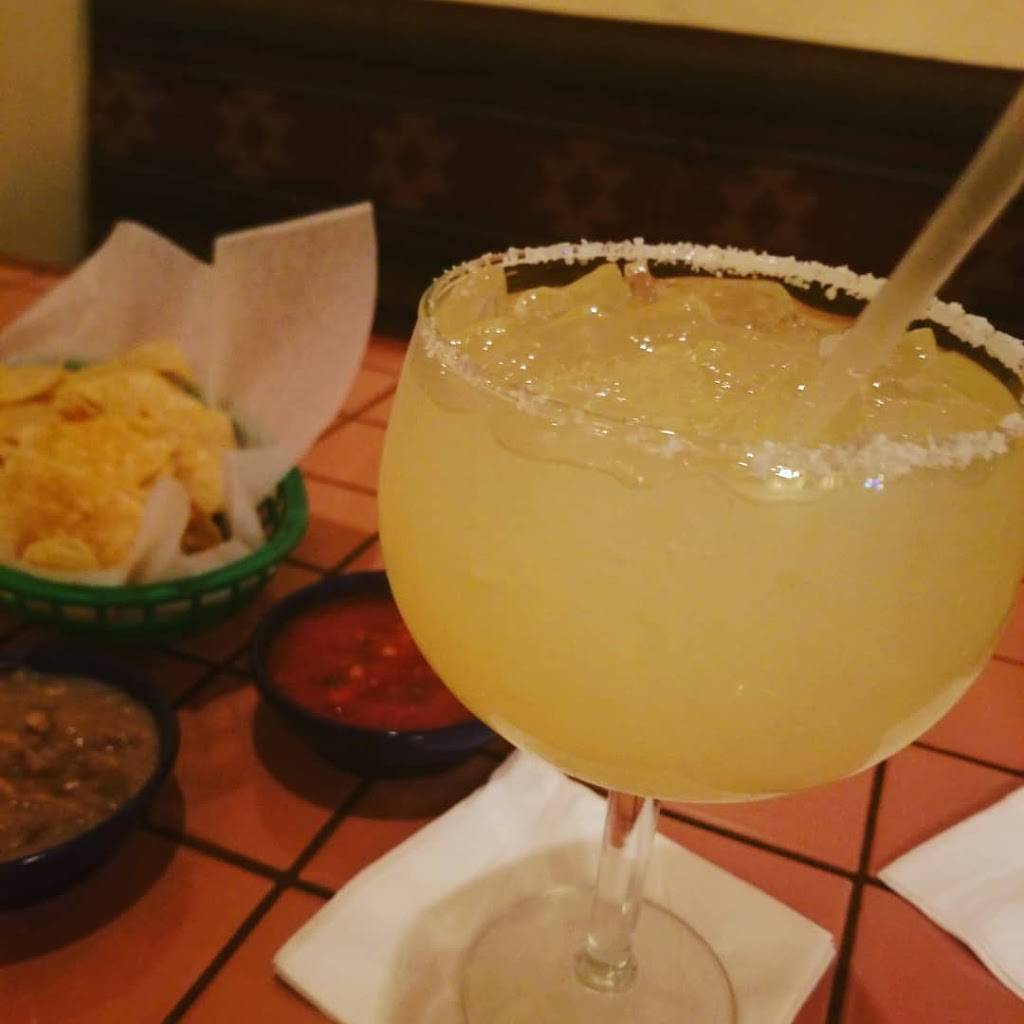 Coyotes Cafe & Cantina | restaurant | 4350 E Sunset Rd # 104, Henderson, NV 89014, USA | 7024583739 OR +1 702-458-3739