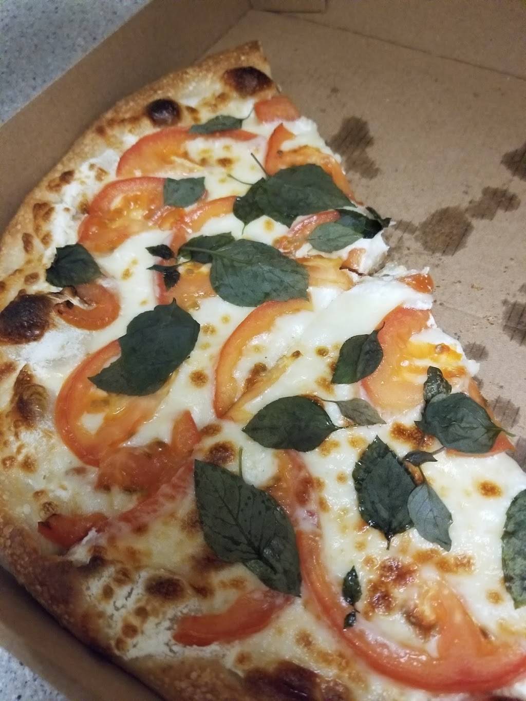 Tonis Pizza | restaurant | 13355 S Belcher Rd, Largo, FL 33773, USA | 7275304703 OR +1 727-530-4703