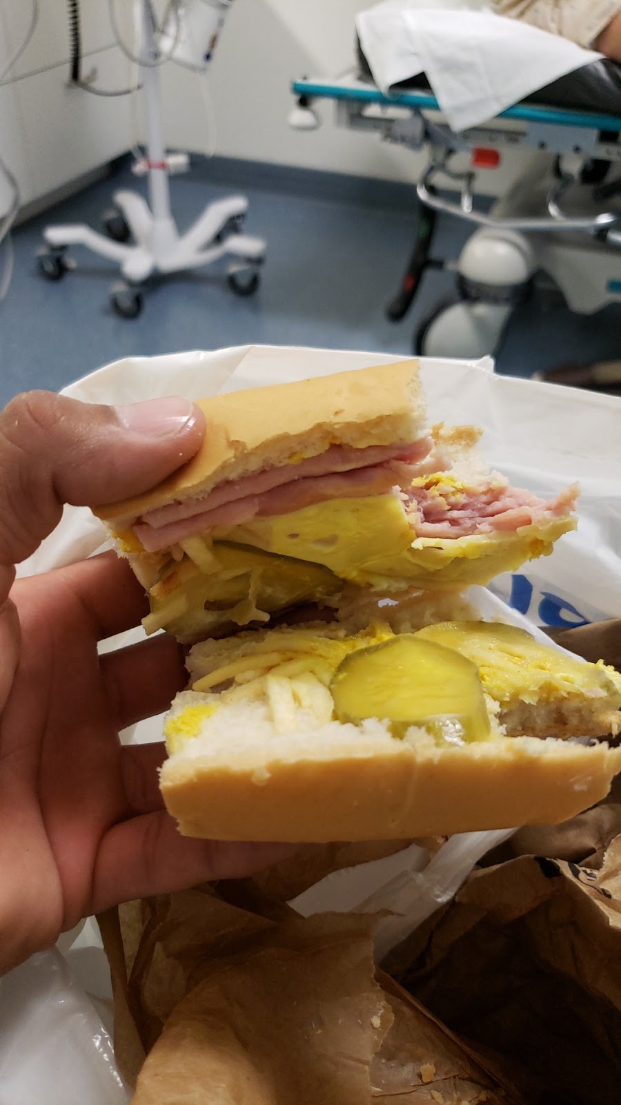 Madrugas Cafe Corp | restaurant | 6895 Bird Rd, Miami, FL 33155, USA | 3052676021 OR +1 305-267-6021