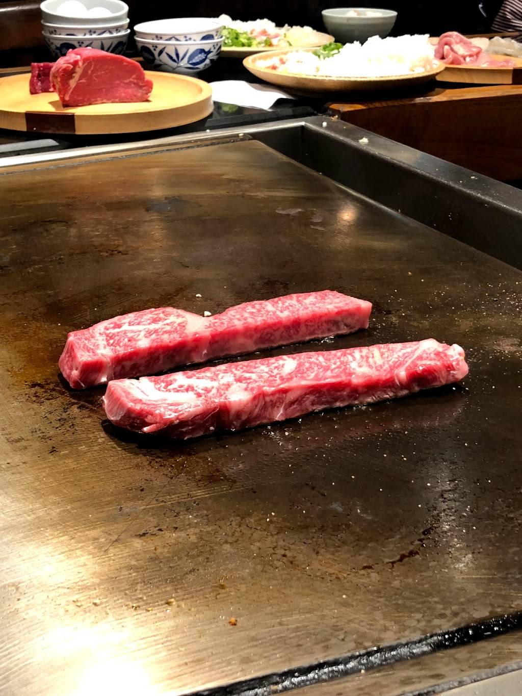 Restaurant Suntory | restaurant | Royal Hawaiian Shopping Center Bldg B, Third Level, B307, 2233 Kalakaua Ave, Honolulu, HI 96815, USA | 8089225511 OR +1 808-922-5511