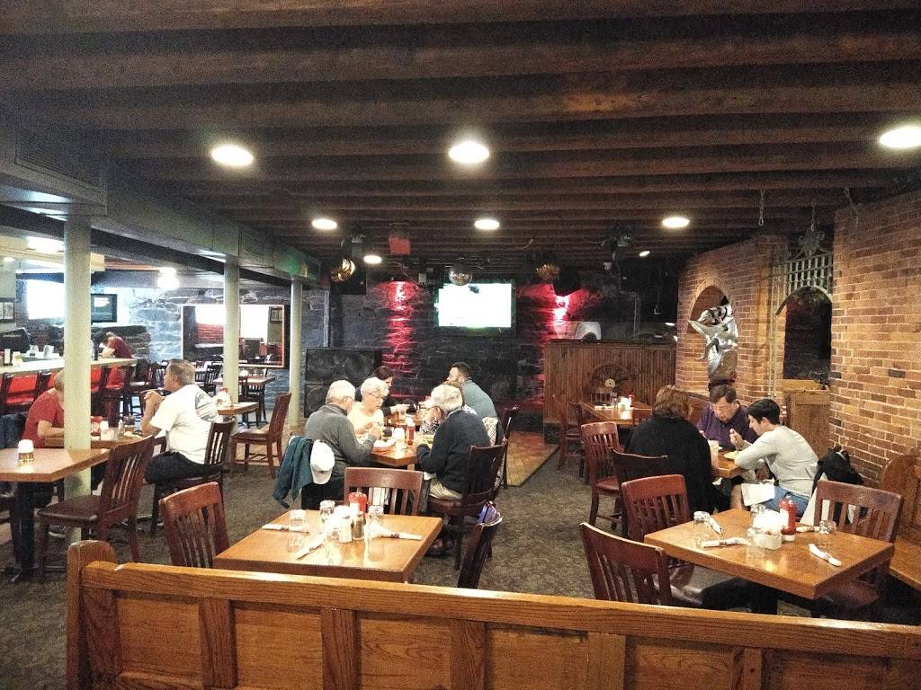 Old Port Tavern | restaurant | 11 Moulton St, Portland, ME 04101, USA | 2077740444 OR +1 207-774-0444