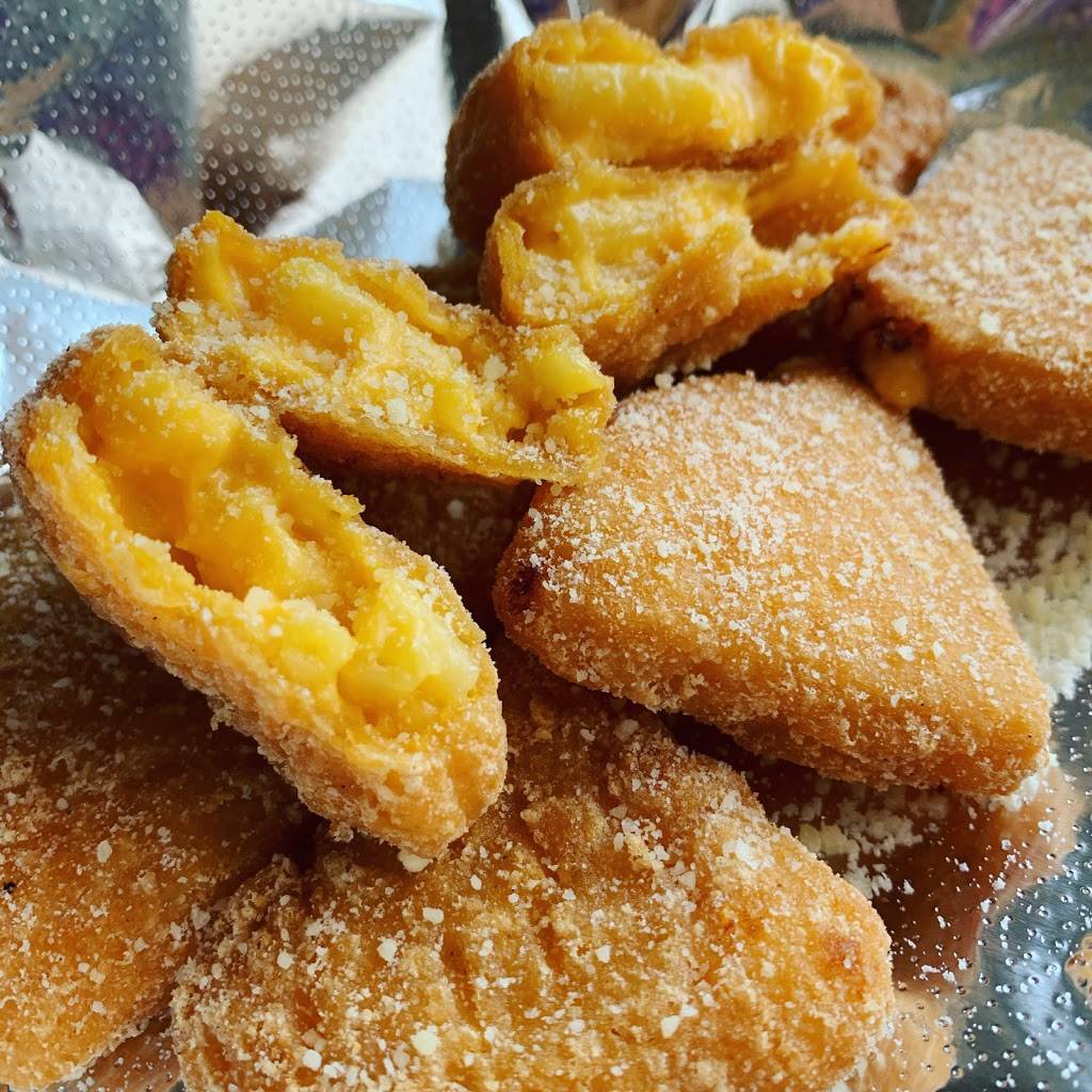 Phillys Pizza | meal delivery | 207 Depot St, Marthasville, MO 63357, USA | 6364335577 OR +1 636-433-5577