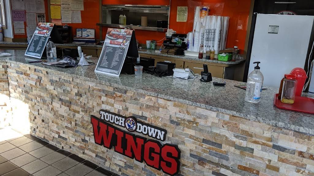 Touchdown Wings | restaurant | 2150 Candler Rd, Decatur, GA 30032, USA | 4042863019 OR +1 404-286-3019