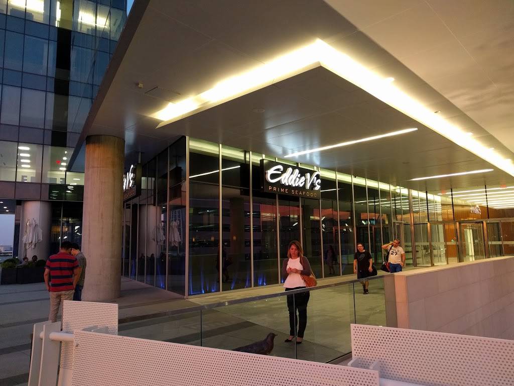 Eddie Vs Prime Seafood | restaurant | 7900 Tysons One Pl, McLean, VA 22102, USA | 7034424523 OR +1 703-442-4523