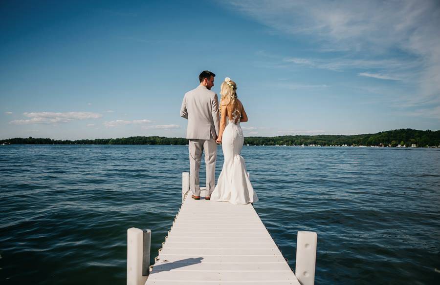 Bay Pointe Inn | restaurant | 11456 Marsh Rd, Shelbyville, MI 49344, USA | 2696728111 OR +1 269-672-8111