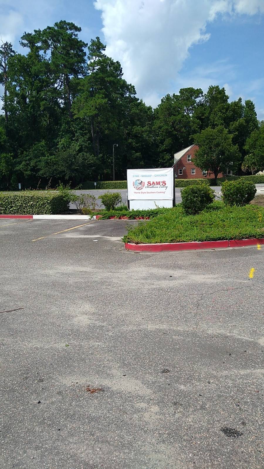 Sams Southern Eatery | restaurant | 1730 S Fraser St, Georgetown, SC 29440, USA | 8434613700 OR +1 843-461-3700