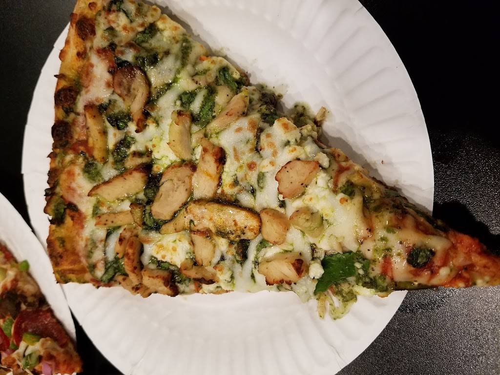 Nizarios Pizza The Castro | restaurant | 4077 18th St, San Francisco, CA 94114, USA | 4154870777 OR +1 415-487-0777