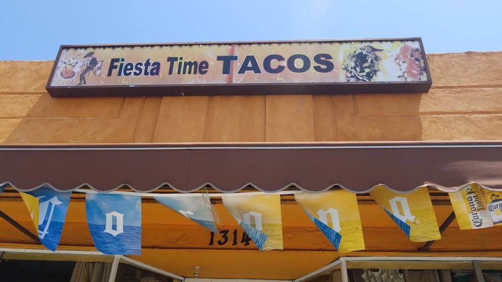 Fiesta Martin Tacos | restaurant | 1314 N La Brea Ave, Inglewood, CA 90302, USA | 3106721314 OR +1 310-672-1314