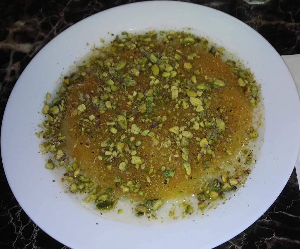 Mazzika Cafe & Restaurant | restaurant | 1077 N Service Rd, Mississauga, ON L4Y 1E1, Canada | 9056159595 OR +1 905-615-9595