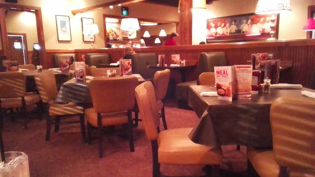 Ruby Tuesday | restaurant | 2023 Village Dr, Leeds, AL 35094, USA | 2056407829 OR +1 205-640-7829