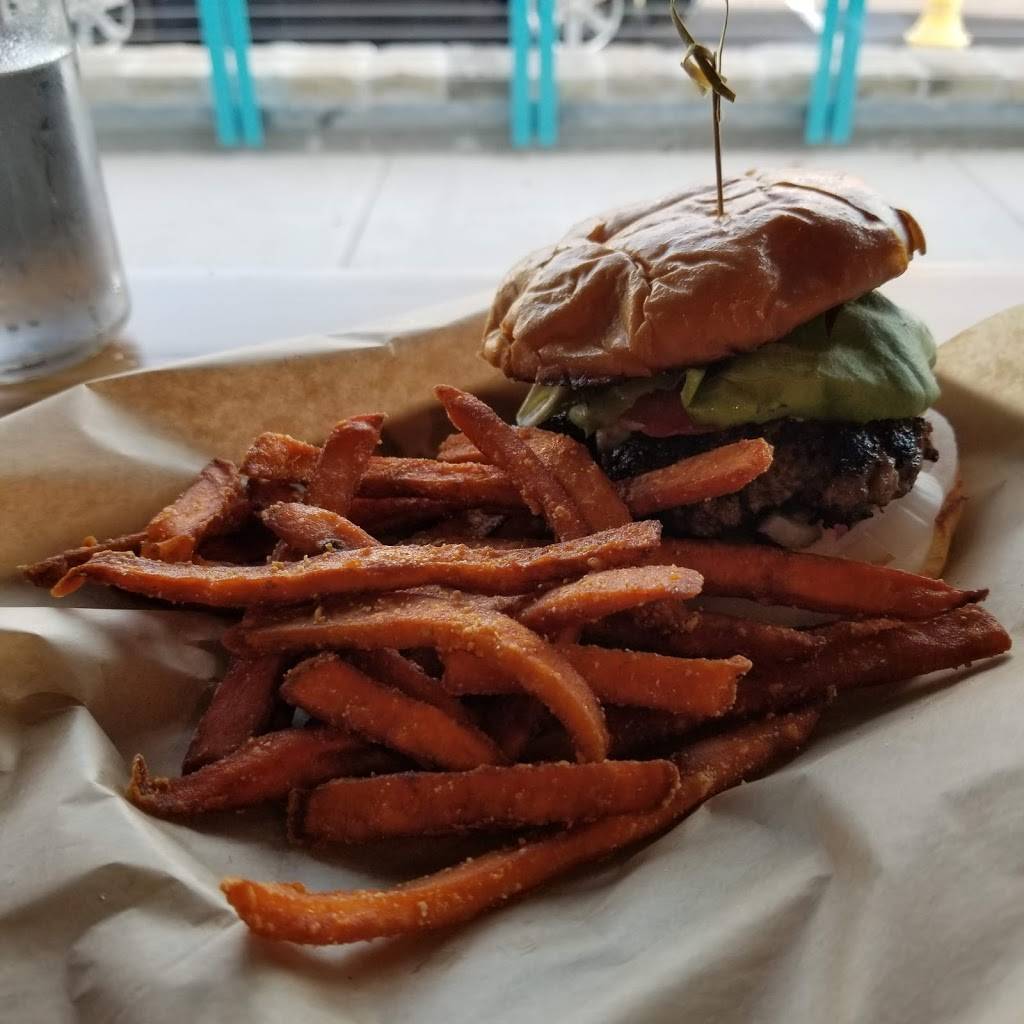 Revival Eastside Eatery | restaurant | 704 Elm Ave, Waco, TX 76704, USA | 2543391401 OR +1 254-339-1401