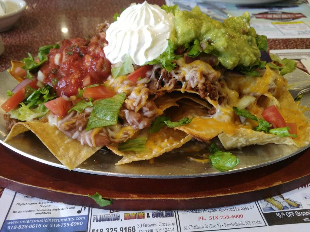 Plaza Diner | restaurant | 300 Fairview Ave, Hudson, NY 12534, USA | 5188220356 OR +1 518-822-0356