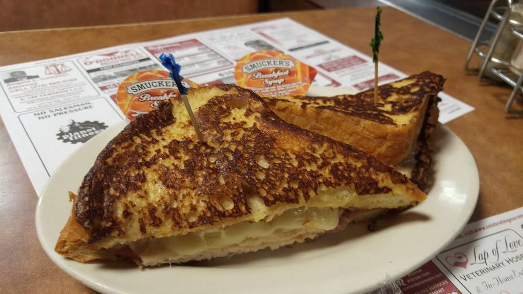 Llanerch Diner | restaurant | 95 E Township Line Rd, Upper Darby, PA 19082, USA | 6107896057 OR +1 610-789-6057