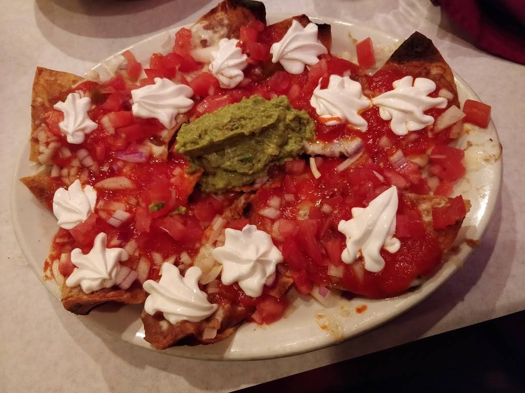 Que Rico Mexican Restaurant | restaurant | 2814 N Southport Ave, Chicago, IL 60657, USA | 7739757436 OR +1 773-975-7436