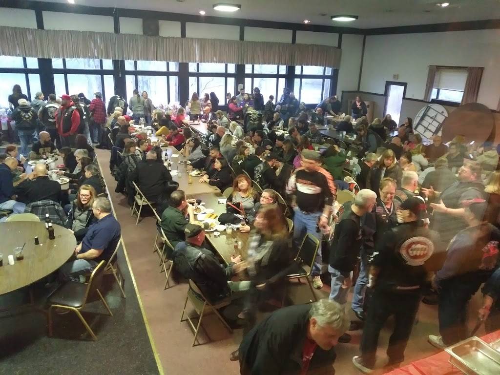 Hickory Lake Inn | restaurant | 14592 Stone Rd, Newbury Township, OH 44065, USA | 4405649735 OR +1 440-564-9735