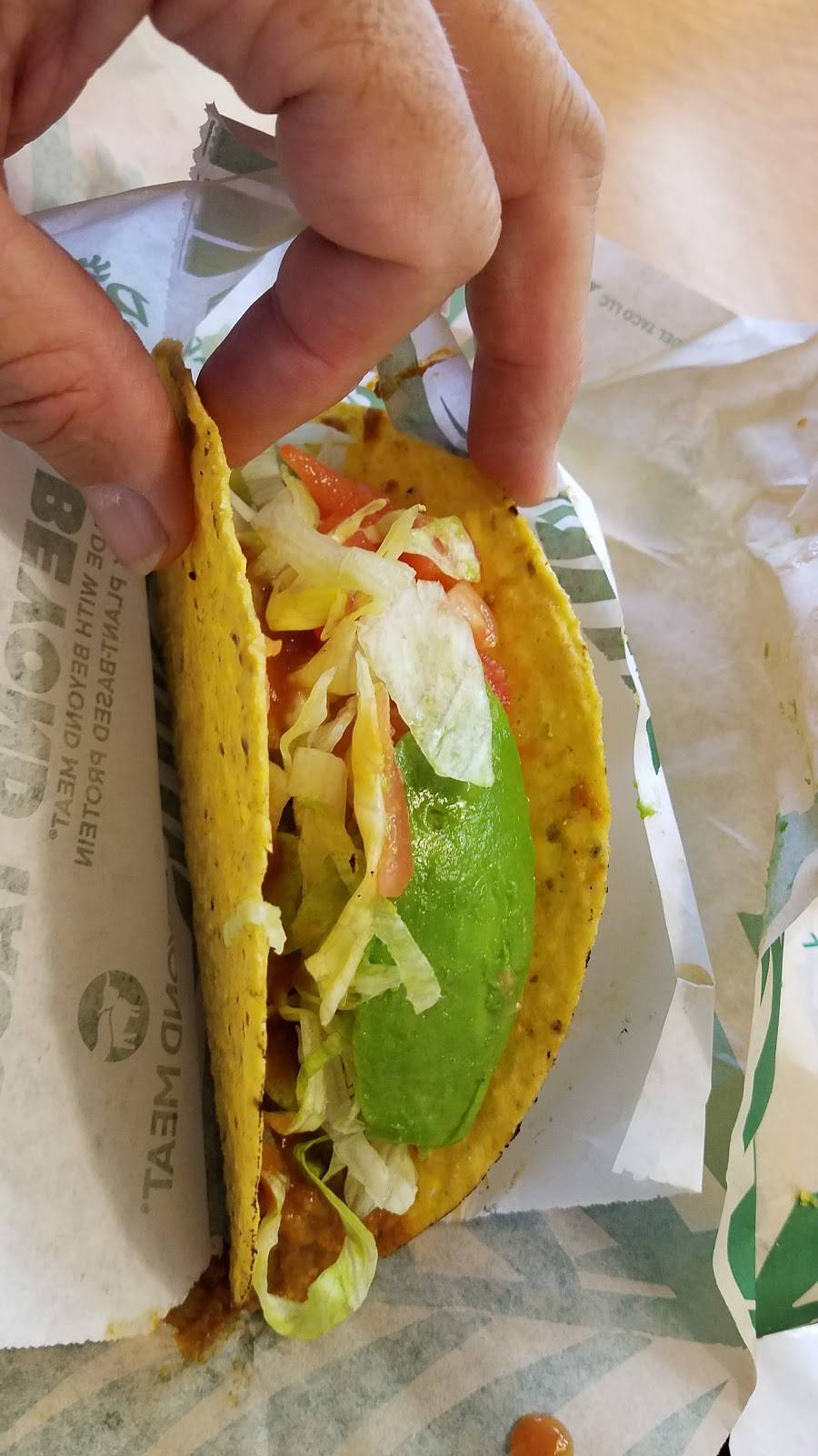 Del Taco | meal takeaway | 4407 Brockton Ave, Riverside, CA 92501, USA | 9516820228 OR +1 951-682-0228