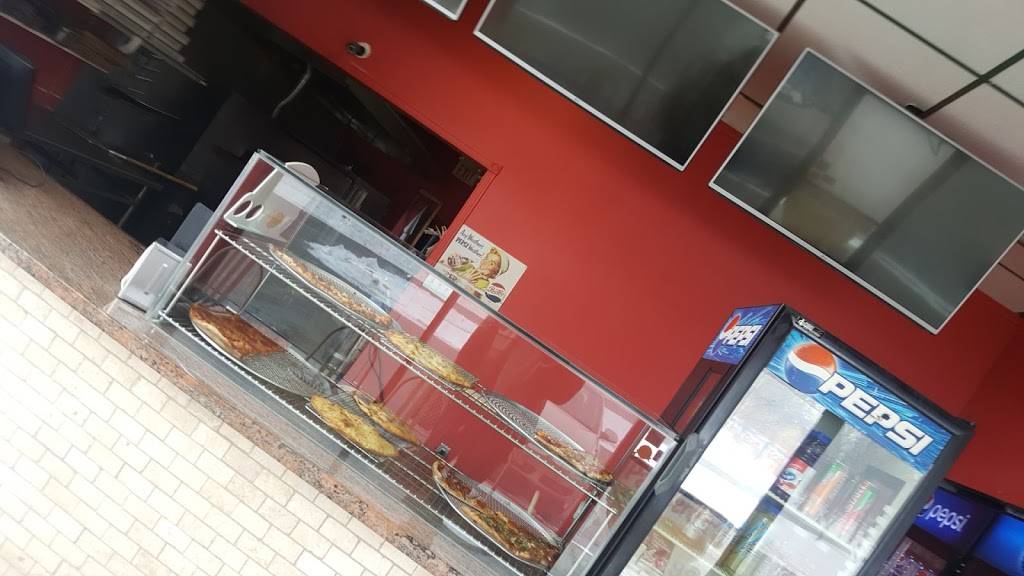 TITOS PIZZA | restaurant | 240 Graff Ave, Stratford, ON N5A 6Y2, Canada | 5192719500 OR +1 519-271-9500