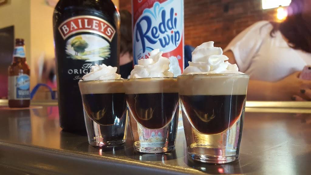 11th Frame Bar and Grille | restaurant | 540 Fairground Hill Rd, Butler, PA 16001, USA | 7242838570 OR +1 724-283-8570