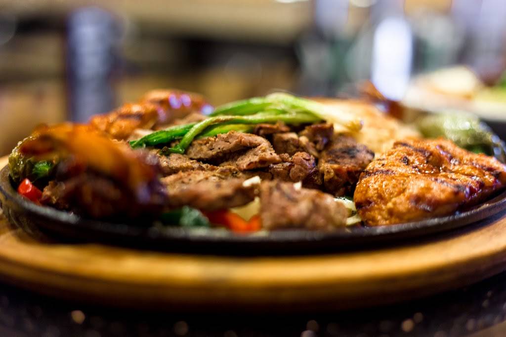 Taqueria El Rodeo De Jalisco | restaurant | 2030 Bingle Rd, Houston, TX 77055, USA | 7133339082 OR +1 713-333-9082