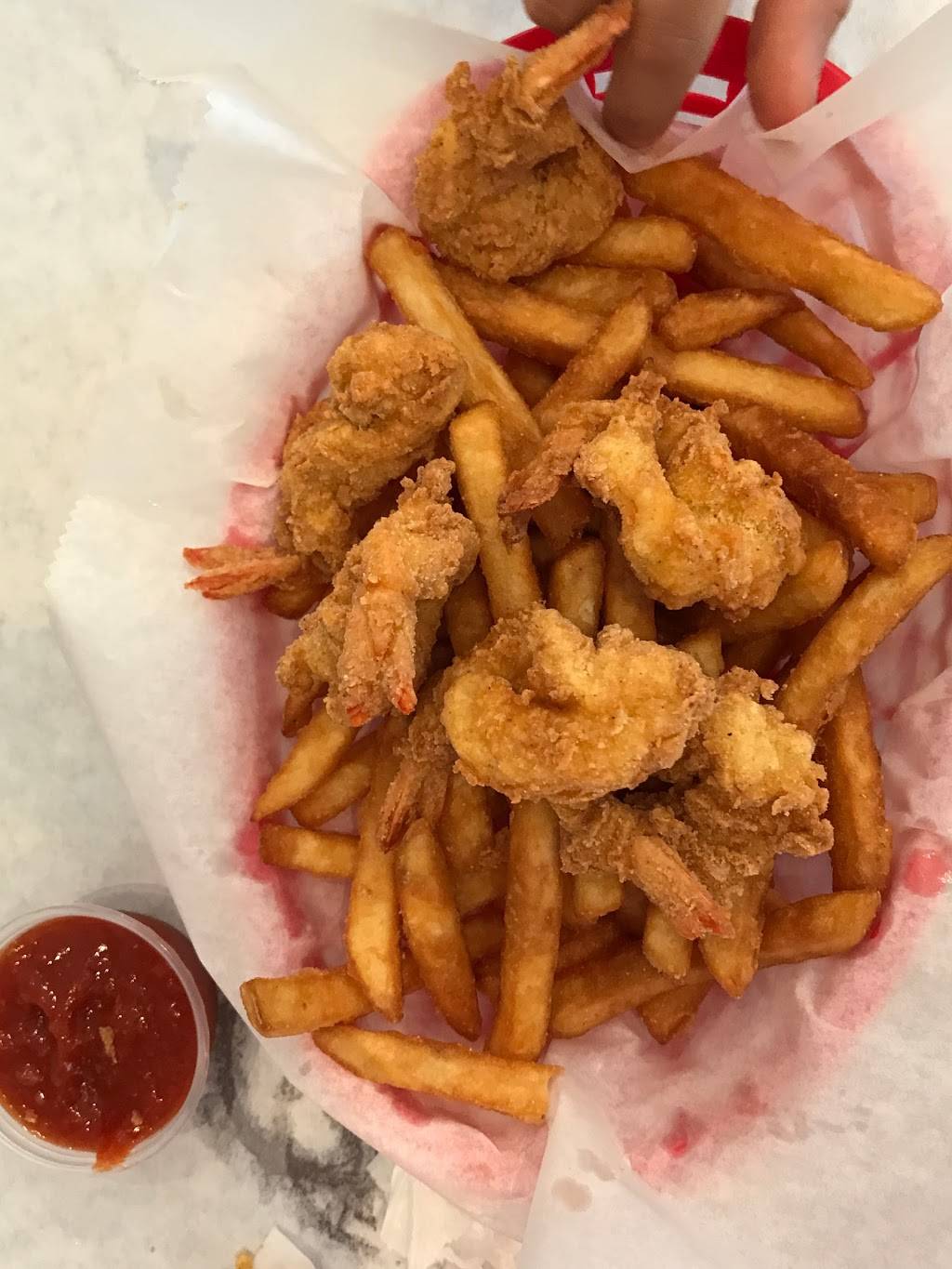 Crackin Crawfish LLC | restaurant | 440 E McCullough Dr, Charlotte, NC 28262, USA | 7049006603 OR +1 704-900-6603