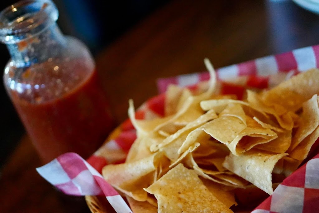 La Ingrata bar and grill 3 | restaurant | 100 N Market St, Paris, TN 38242, USA | 7314077040 OR +1 731-407-7040