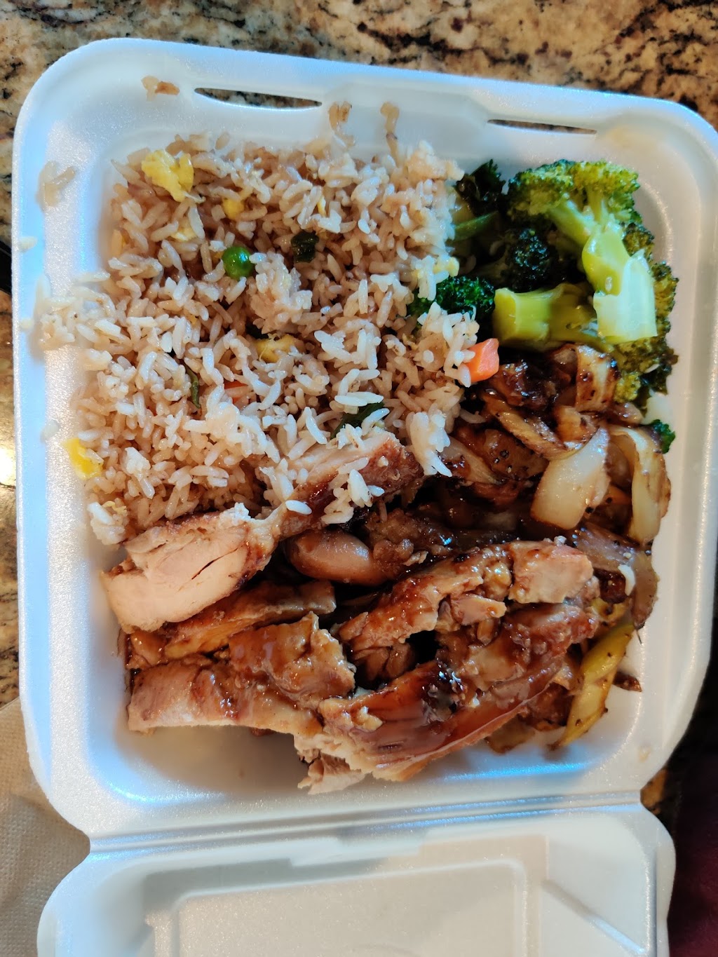 Panda Express | restaurant | 1802 19th St, Sacramento, CA 95814, USA | 9169309889 OR +1 916-930-9889