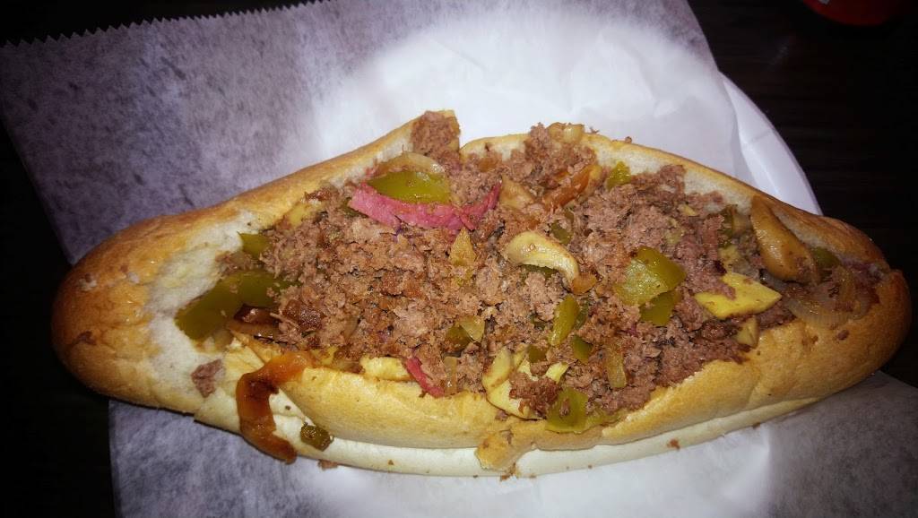 Rizzos Roast Beef & Pizza | restaurant | 7, Paradise Rd, Salem, MA 01970, USA | 9787452524 OR +1 978-745-2524